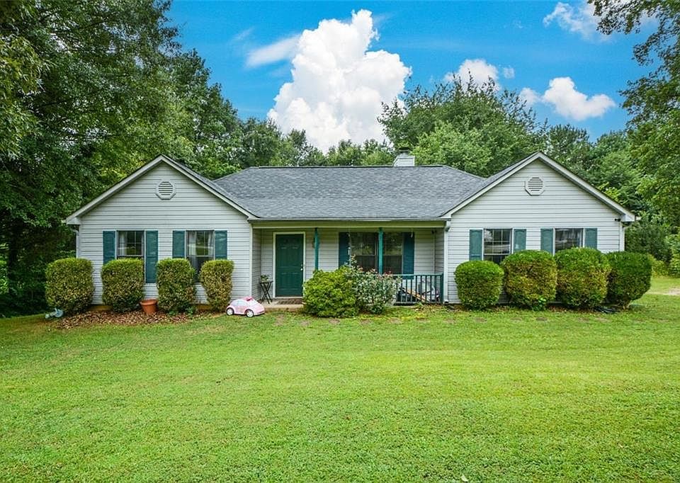 1st image of 2795 Herrington Dr