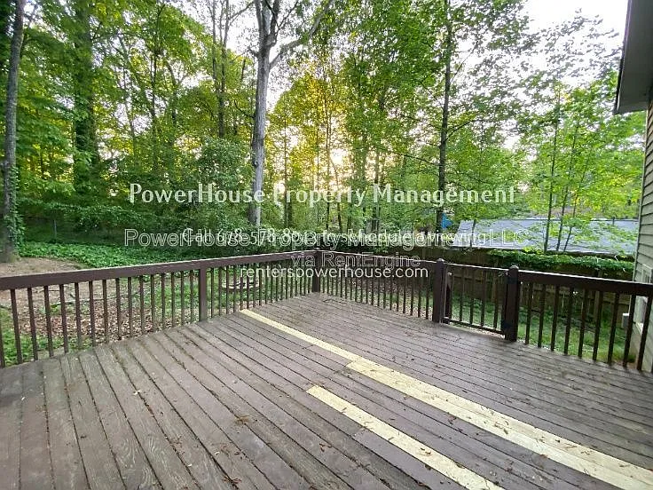 4453 Old Mabry Pl NE — Photo 13