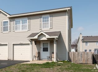761 Bayles Dr, Romeoville, IL 60446