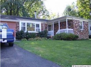 462 Surf Ave, Belford, NJ 07718