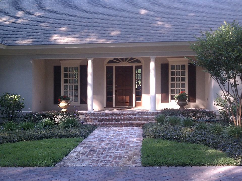 Front view 1
