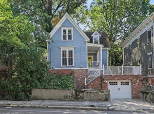 53 Olney St, Providence, RI 02906