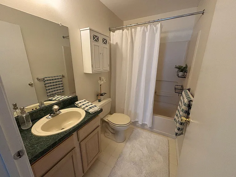 1002 Squirrel Rd — Photo 20