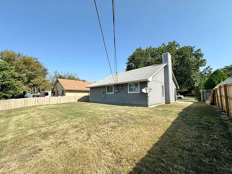 3708 Trotwood Trl — Photo 19