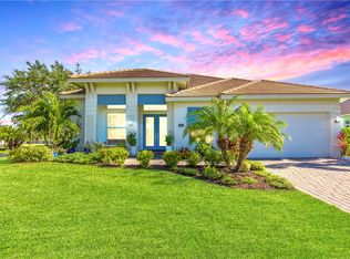 9215 Orchid Cove Cir, Vero Beach, FL 32963