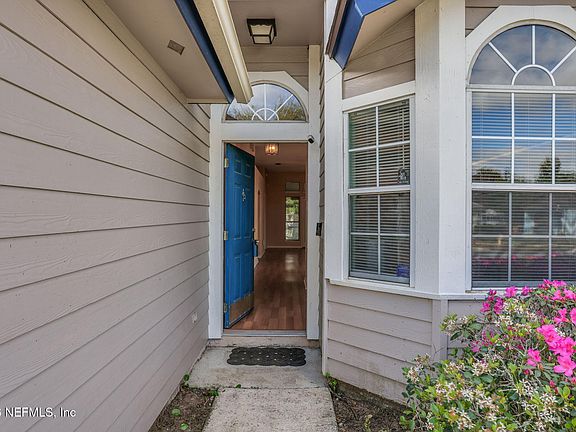 3rd image of 11890 ARBOR LAKE Drive