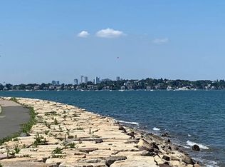 72 Bay State Rd, Quincy, MA 02171