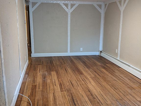 3rd image of 2805 Philip Ave Floor 2