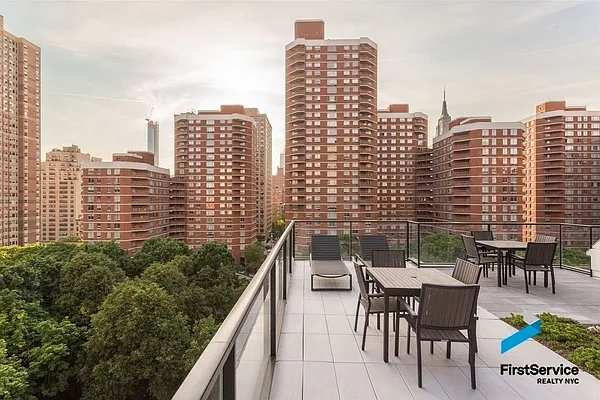 Rented by FirstService Realty (legacy) | media 6