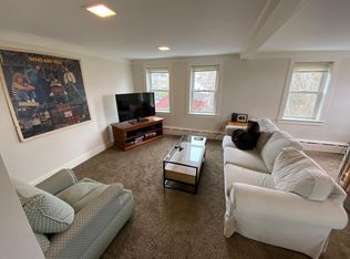 37 Lee Ave #9K, Newport, RI 02840