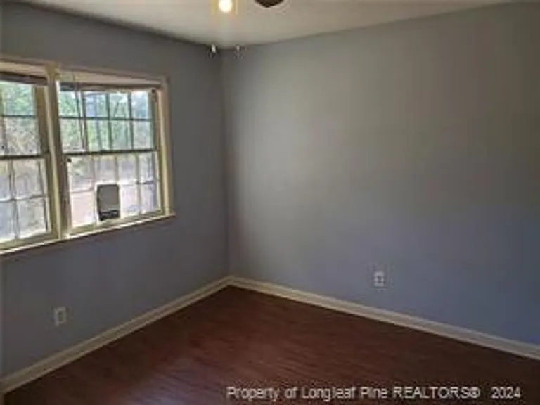4213 S Dowfield Dr — Photo 2