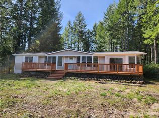 130 N View Dr, Hoodsport, WA 98548