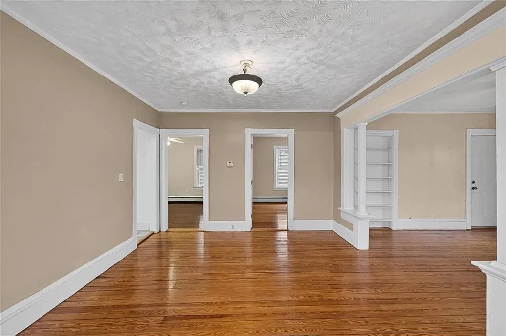 2 bed, 1.0 bath, 1188 sqft, $2,500 — Photo 4