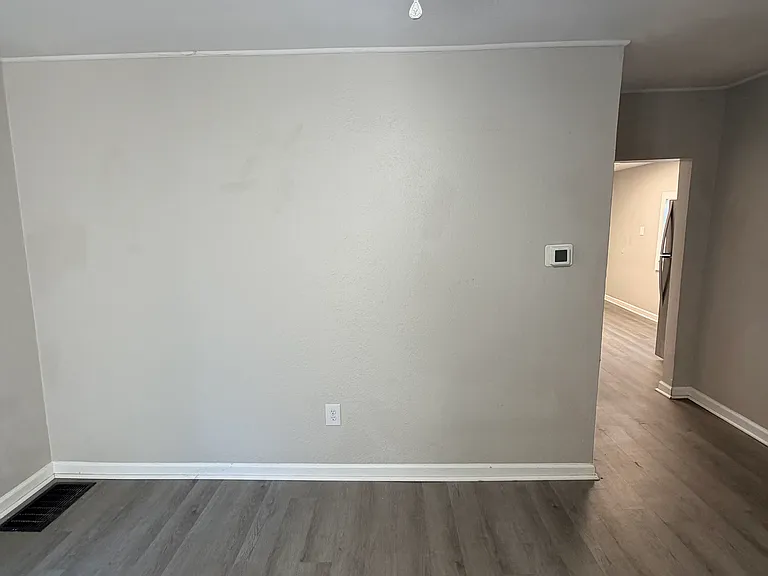 1304 Utah St — Photo 6