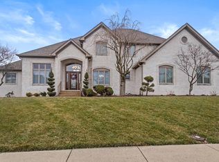 3633 Highland Park Dr, Greenwood, IN 46143