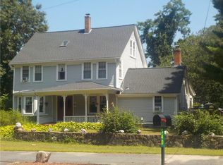 540 Greenville Rd, North Smithfield, RI 02896