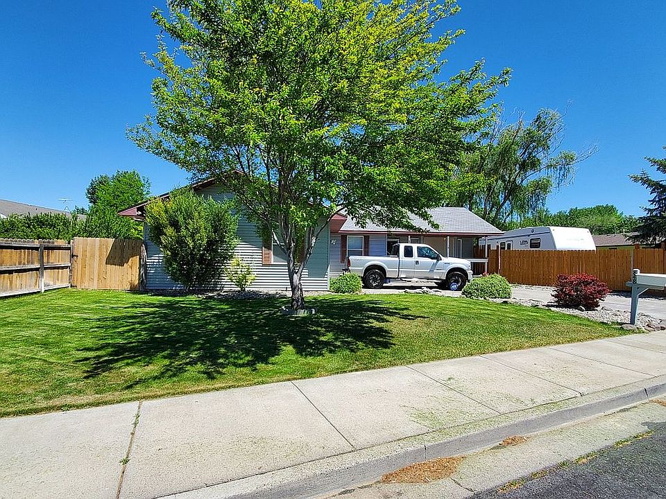 1st image of 848 Trotter Dr