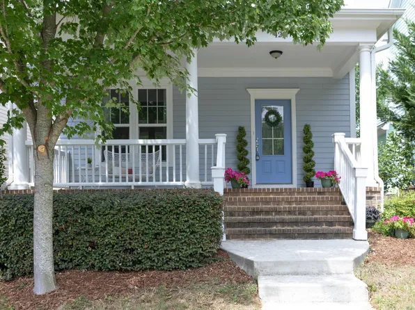 428 Claremont Dr, Chapel Hill, NC 27516