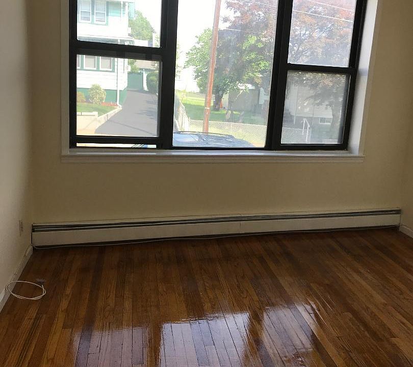 2nd image of 333 2nd Ave APT 12