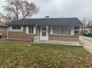 17335 Community St, Lansing, IL 60438