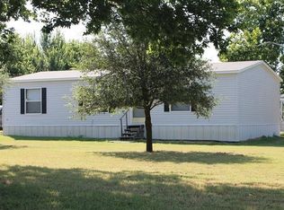 1021 Liska Rd, Ennis, TX 75119