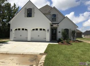 14113 Purple Finch Ct, Baton Rouge, LA 70817