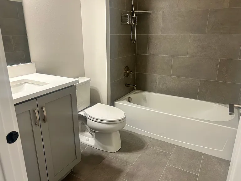 1105 Morton Aly — Photo 11