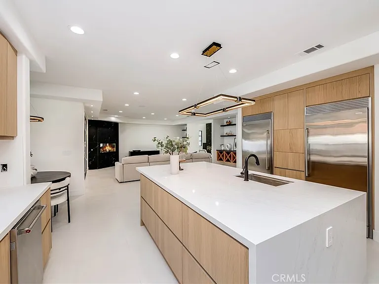 4906 Rubio Ave — Photo 26