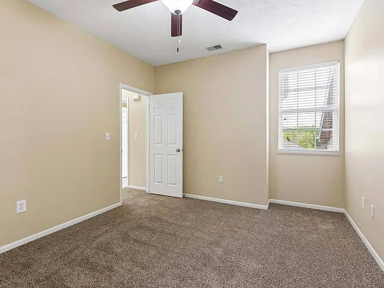 Ridge Pointe Villas — Photo 81