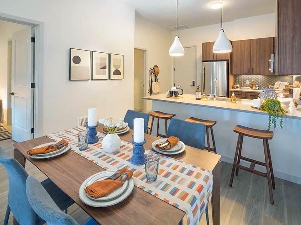 1st image of 401 N Grant St #331