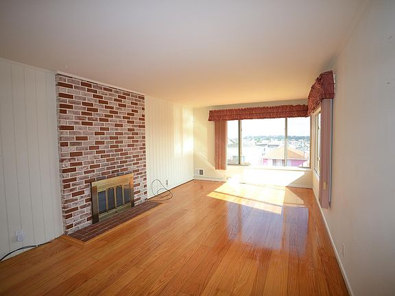 2nd image of 706 Southgate Ave