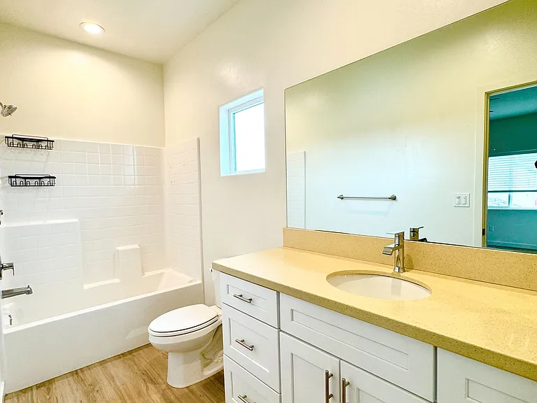 8621 Frankie Lou St #B — Photo 12