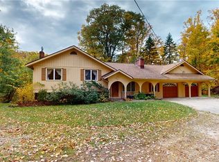 10818 Tibbetts Rd, Kirtland, OH 44094