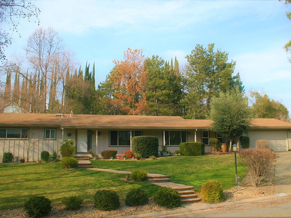 1st image of 4949 Arboleda Dr