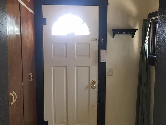 3rd image of 1225 Idaho St