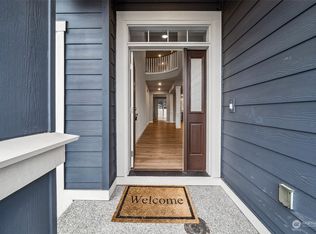 10714 188th St E, Puyallup, WA 98374