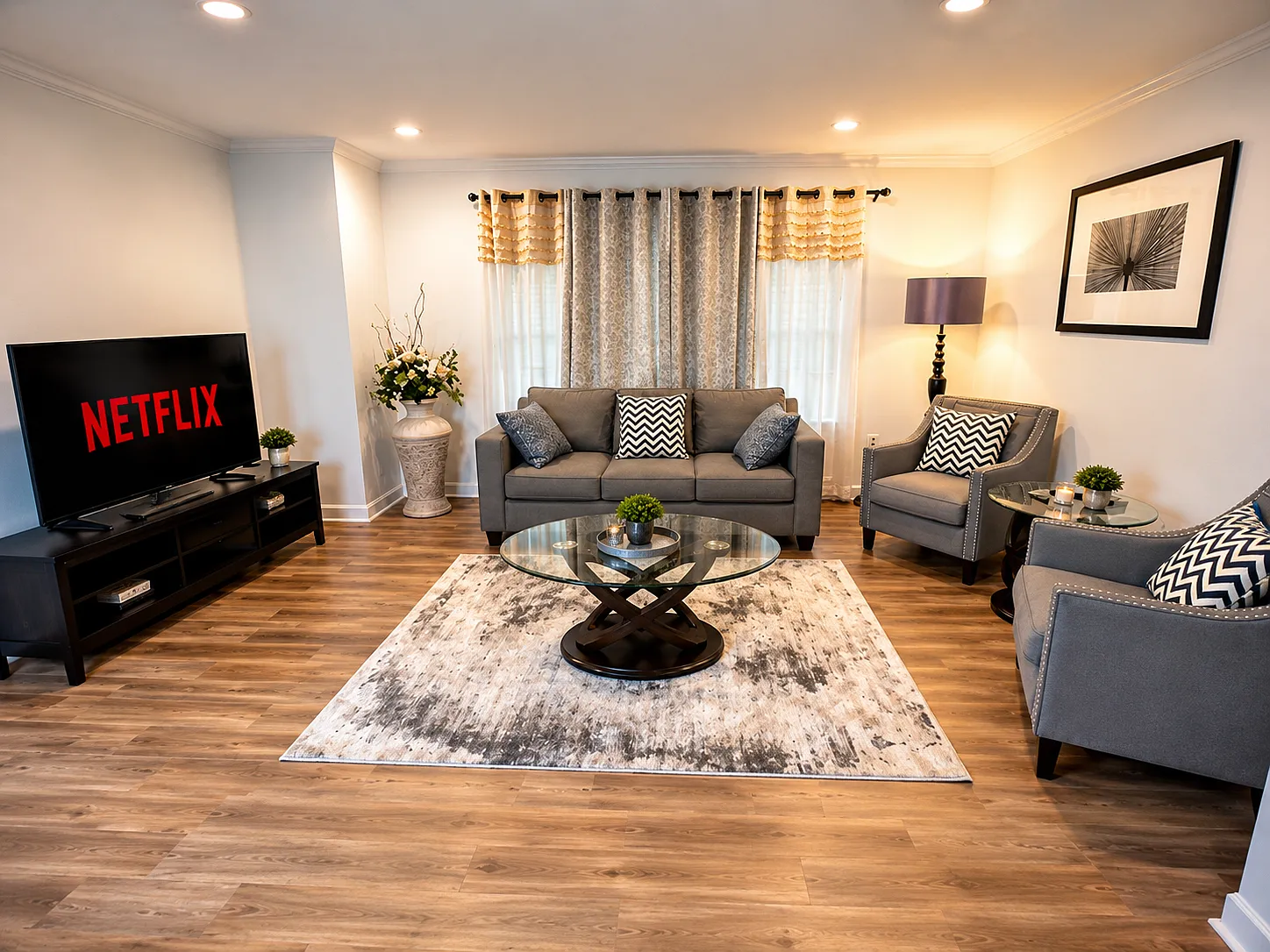 3 bed, 1248 sqft, $3,250 — Photo 3