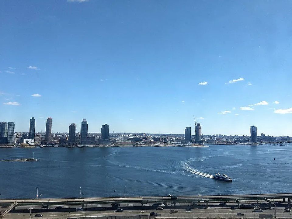 1st image of 5 Tudor City Pl APT 1337