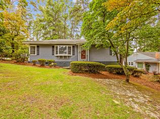 727 Kooler Cir, Fayetteville, NC 28305
