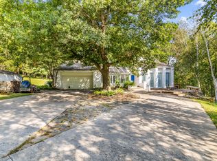 2537 E Farm Road 194, Ozark, MO 65721