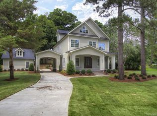 4336 Woodlark Dr, Charlotte, NC 28211