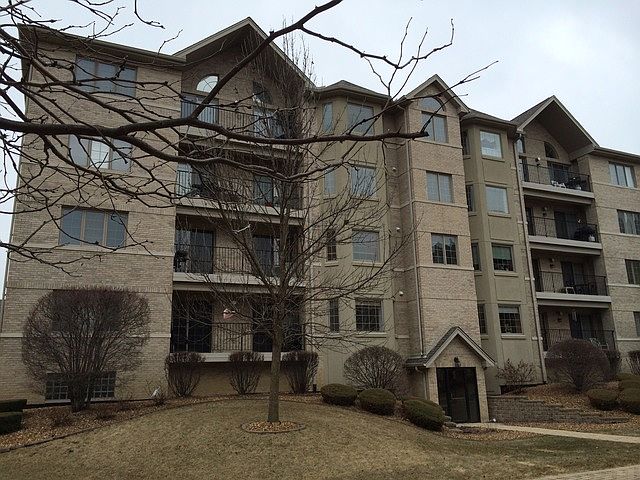 1st image of 11860 Windemere Ct APT 302