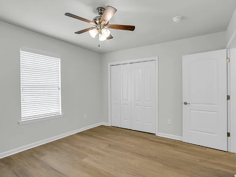 2108 California Ave — Photo 23