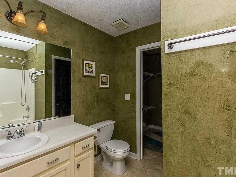 9128 Colony Village Ln — Photo 13