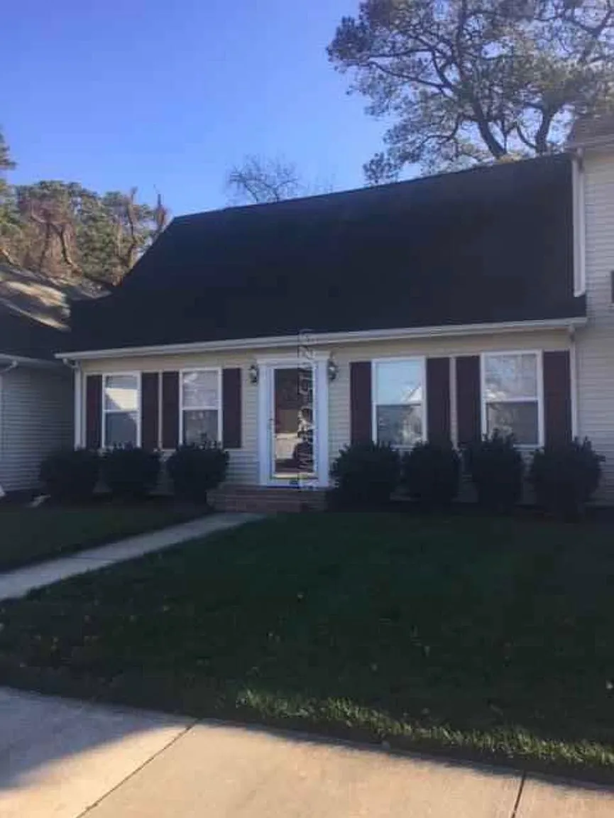 1019 Zircon Ct photo 1