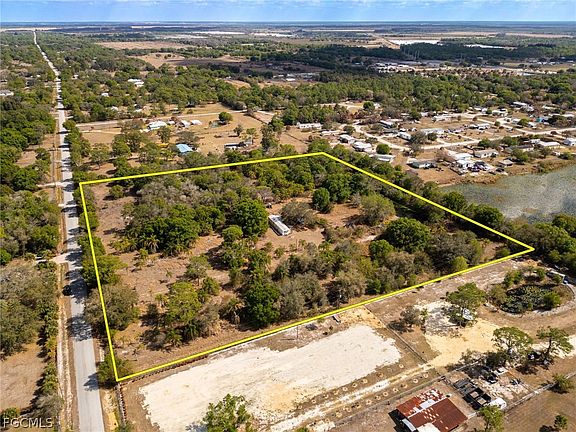 5th image of 535 Evans Rd