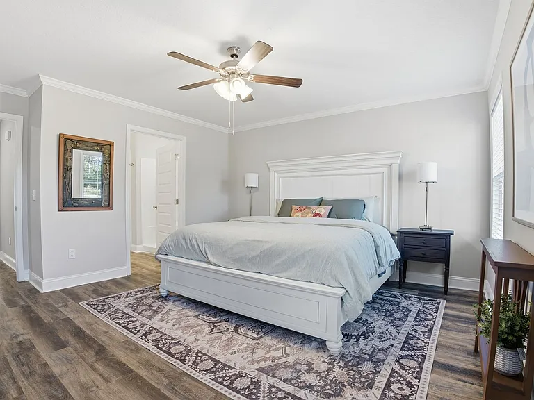 303 Latitude Ln — Photo 10