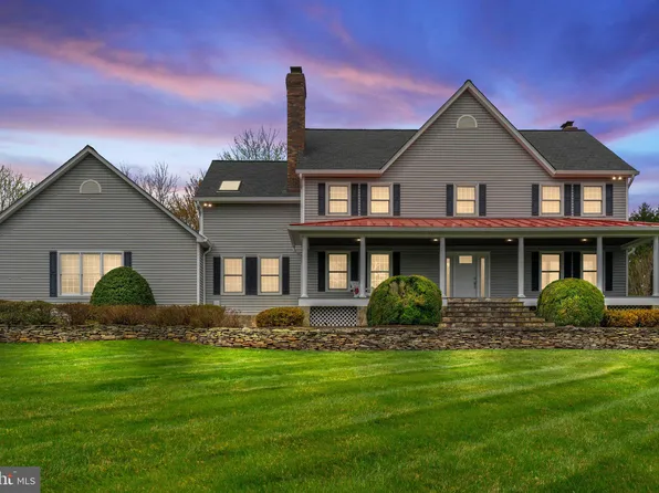 4792 Maurine Ct, Gainesville, VA 20155