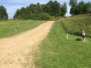 8305 Bagley Rd, Mount perry, OH 43760