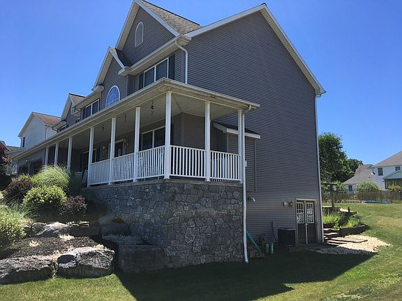 Side/wrap around porch